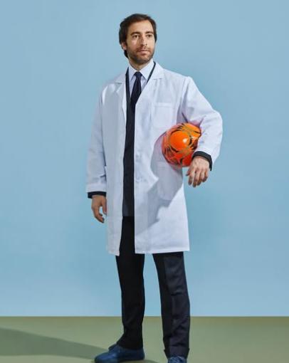 Se convirtió en multimillonario tras retirarse del fútbol: tiene más dinero que Barcelona y Real Madrid juntos