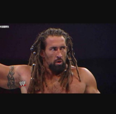 Tyler Reks, estrella de WWE, hizo público su cambió de sexo: 'Esta soy yo, sin vergüenza ni pudor'