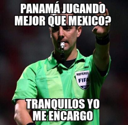 Fusilan con memes a Mark Geiger por arbitraje a favor de México