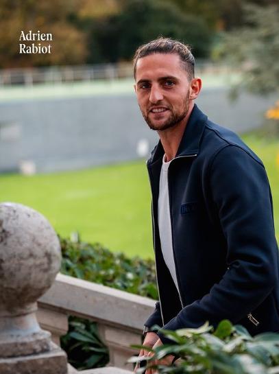 La facha de Camavinga y así llegó Koundé: Francia se reporta lista para los últimos partidos del 2024