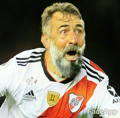 Hasta Carlos Pavón: Así serán tus ídolos y los grandes cracks del fútbol cuando sean ancianos