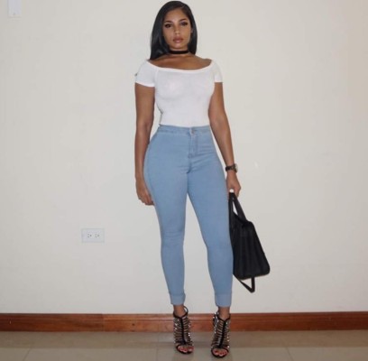 La despampanante Kasi Bennett, novia de Usain Bolt que lo alienta en todo momento