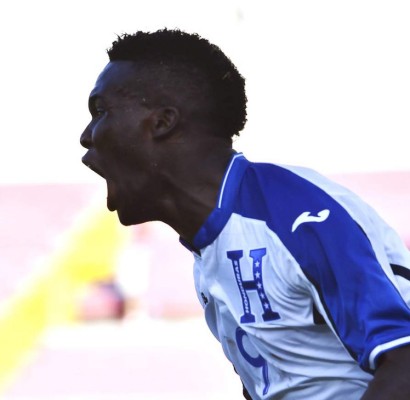 El sorpresivo 11 de Honduras ante Australia que utilizaría la hermosa Ana Jurka