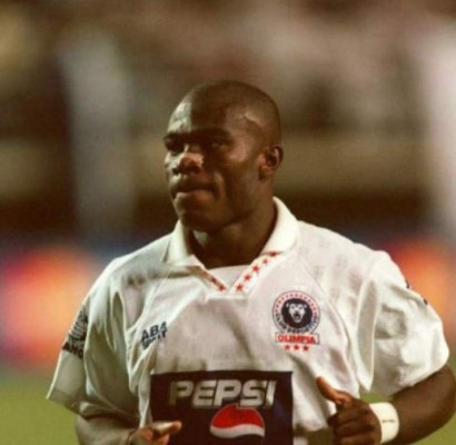 Jorge Benguché entraría en el listado de mejores ventas hechas por Olimpia en su historia