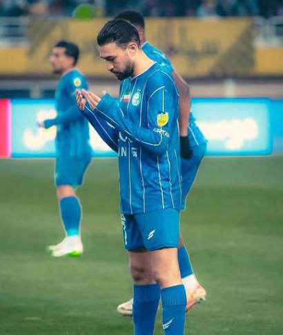 Los exjugadores del Barça y Real Madrid que huyeron de Irán por el conflicto con USA: No he podido comunicarme con él