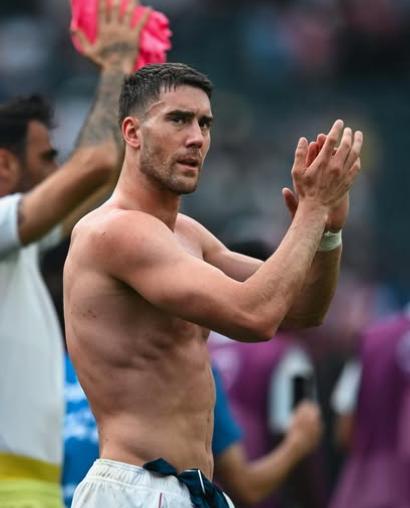 Hansi Flick tiene al reemplazo de Lewandowski: Se va al Barcelona; también habló con el Atlético