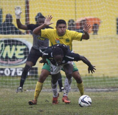 Parrillas One empató 0-0 con el Victoria