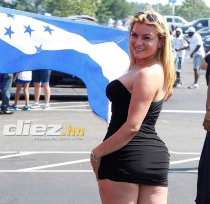 Los aficionados hondureños en el Gillette Stadium de Boston