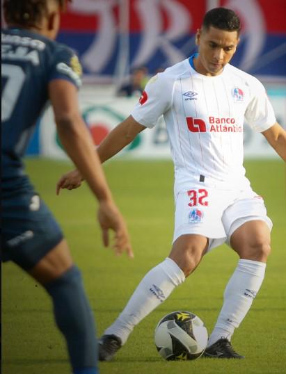 ¿Jugará Yustin Arboleda? El 11 titular que se perfila en el Olimpia de Pedro Troglio para la final de ida ante Motagua