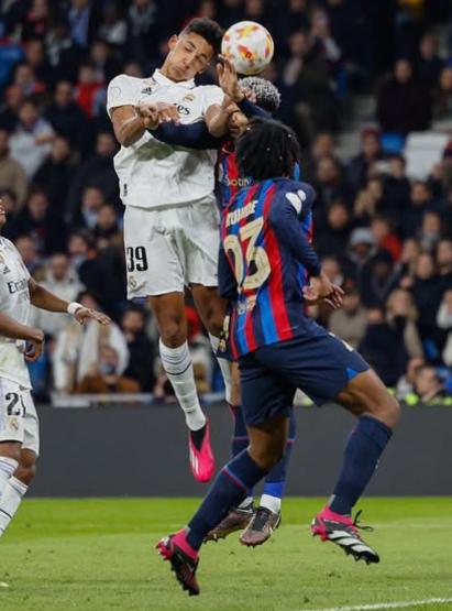 Ancelotti lo desapareció del equipo: sin “cláusula del miedo” y enfrentará al Real Madrid en el Bernabéu