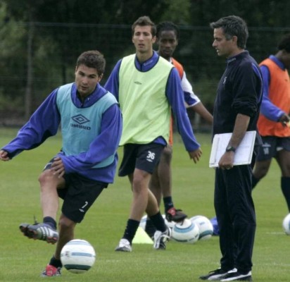 De consumir cocaína y 'chupar' sangre de estrella de cine para adultos a técnico: El radical cambio de Adrian Mutu