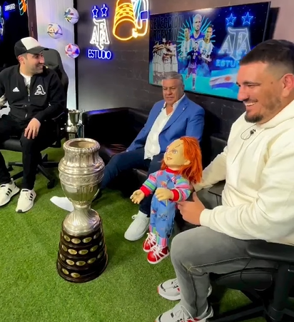 La ‘aterradora’ cábala de Argentina: ¿por qué era obligatorio tener a Chucky en los festejos tras conquistar el Mundial de Qatar?