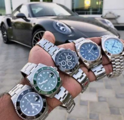 Pasó a ser millonario vendiendo relojes tras jugar con Cristiano Ronaldo y retirarse a los 24 años&nbsp;&nbsp;