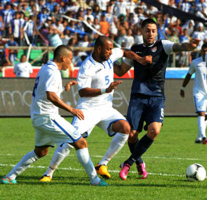 Selección de Honduras ganó a Estados Unidos 2-1