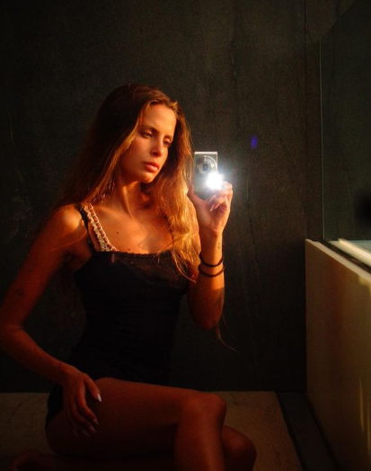 Salió a la luz la identidad de la supuesta amante de Neymar: ¡fue compañera de Clara Chía!