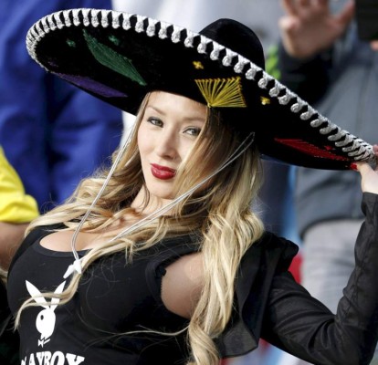 Los mejores escotes en el mundo del fútbol