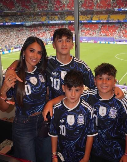 El lado sexi de la final: las novias de los jugadores de España y Argentina