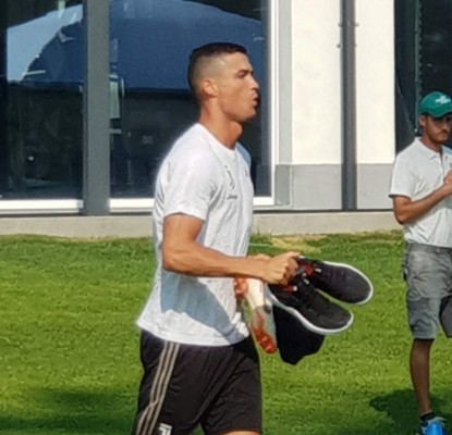 En fotos: El primer entrenamiento de Cristiano Ronaldo con la Juventus