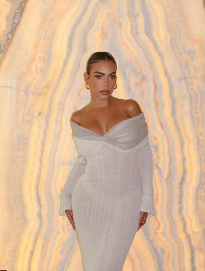 Luce irreconocible: El impactante cambio de “look” de Georgina Rodríguez; ahora es una rubia de oro