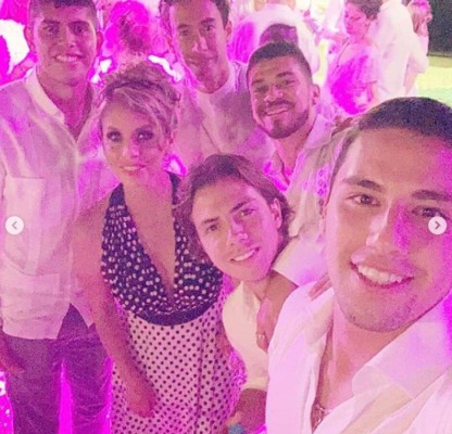 Futbolistas del América se olvidan de la Liga MX y arman tremenda fiesta en Cancún