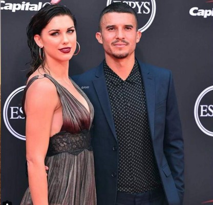 La vida de Alex Morgan fuera de las canchas con su esposo Servando Carrasco