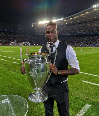 El sorprendente cambio físico de Mario Balotelli a sus 33 años: “¿Qué le pasó? Dios mío, está fatal”