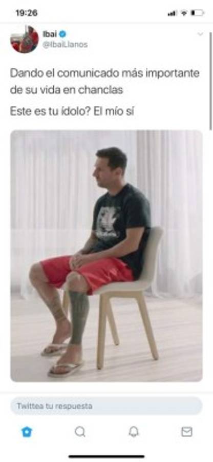 Los memes destrozan a Messi tras anunciar su decisión de quedarse en el Barcelona