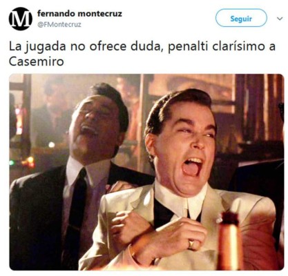 Los memes destrozan a Casemiro y le 'regalan' un Oscar por su clavado contra Levante