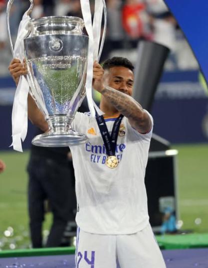 Una modelo reveló su aventura con inesperado jugador del Real Madrid: “No tenía idea de quién era”