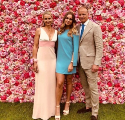 La van a odiar: La espectacular hija de Dennis Bergkamp será 'wag' del Manchester United