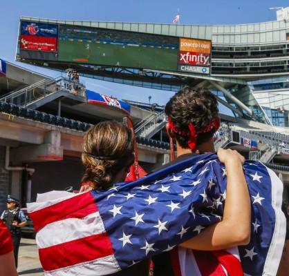 Estados Unidos-Bélgica se vio en estadios de béisbol y fútbol americano