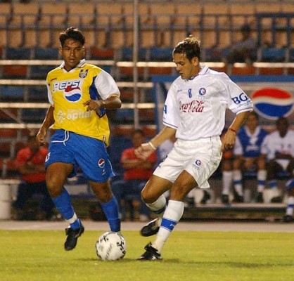 El 11 histórico de la Liga Nacional con puros hondureños, según Mauricio Kawas