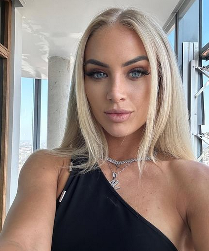 ¿Qué piensa Georgina? Alisha Lehmann muestra su ajustado traje de Halloween e hizo esto con Cristiano Ronaldo