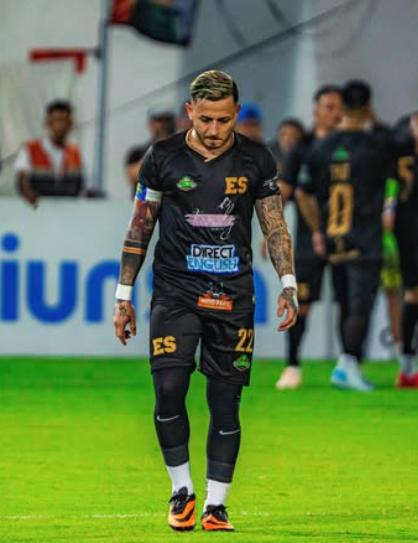 Por este motivo El Salvador amagó con abandonar el partido de tiktokers ante Honduras: Esto no estaba en el plan