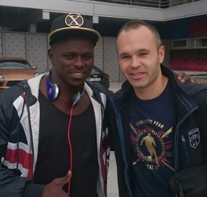 Fue el socio de Messi en las inferiores, marcó 97 goles en un año, pero un terrible episodio truncó su sueño