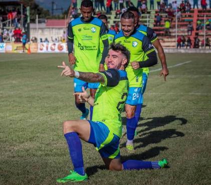 Agustín Auzmendi anotó 23 goles en 35 partidos con Olancho FC. Lideró al club a la gran final en su segundo torneo en Primera División.