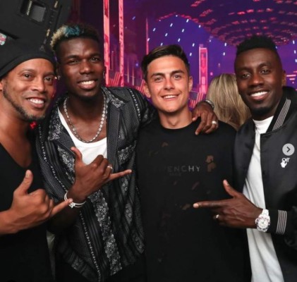 La vida de millonario de Ronaldinho tras su paso por la cárcel: Sus negocios, viajes y fortuna real