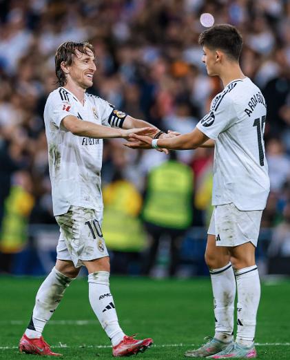 Cristiano Ronaldo se despide de Modric, la sentida carta de Bellingham y el mensaje de Kroos: Iremos a muerte por ti