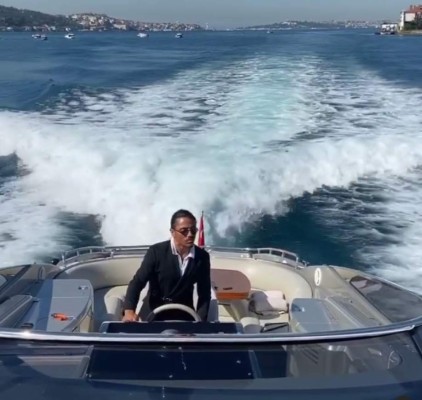 Fotos: Así es la vida de Salt Bae, el excéntrico cocinero turco al que tanto aman los futbolistas