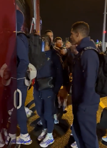 ¿Cómo los recibieron? Así regresó la selección de Francia a París después de perder la final del Mundial contra Argentina