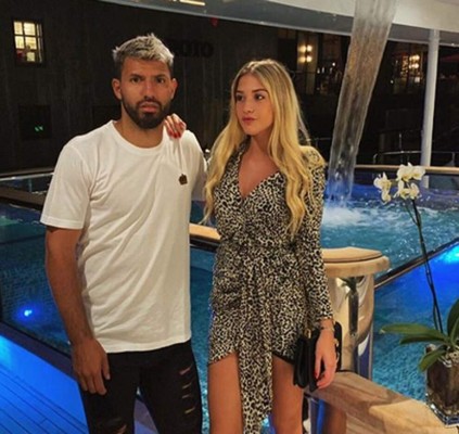 Sofía Calzetti, la joven de 23 años que cuida en casa al 'Kun' Agüero tras ser operado