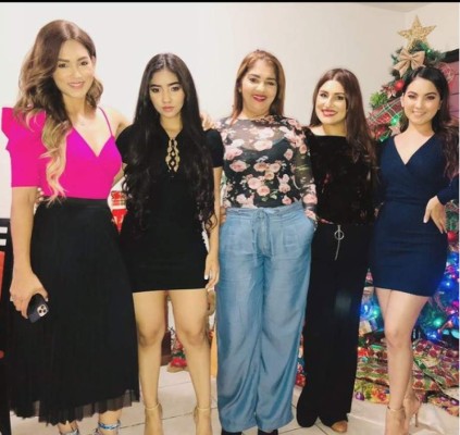 Las infartantes y elegantes fotos de las famosas hondureñas disfrutando de la Navidad 2020