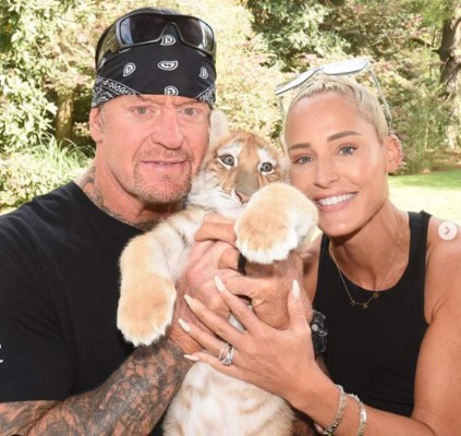 WWE: The Undertaker sorprende al confesar el miedo irracional que le tiene... ¡a los pepinos!