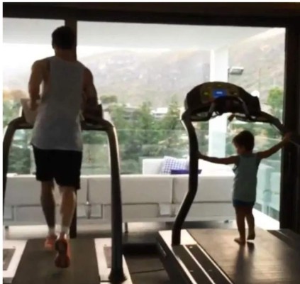 ¿Qué hacen los futbolistas durante la crisis del coronavirus? Un crack desafió el aislamiento