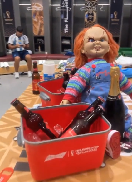 La ‘aterradora’ cábala de Argentina: ¿por qué era obligatorio tener a Chucky en los festejos tras conquistar el Mundial de Qatar?
