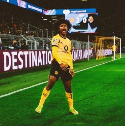 El insólito motivo por el que la estrella del Borussia Dortmund dejaría el club: la petición de su novia