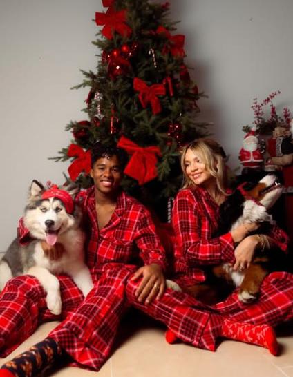 Futbolistas del Real Madrid festejan la Navidad con sus espectaculares novias y el mensaje de Florentino Pérez