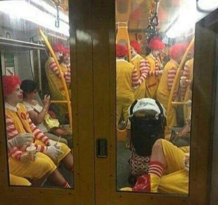 Los mejores memes que dejó el Partido por la Paz de Ronaldinho