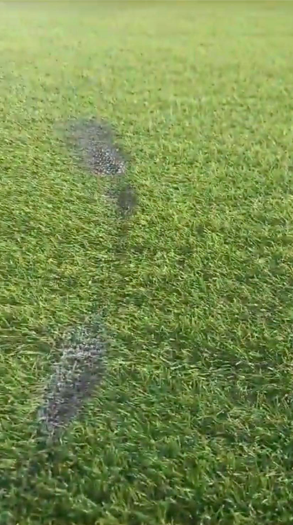 Tremendos huecos: ¡los severos daños que sufre la costosa cancha del Estadio Nacional por quema de pólvora!