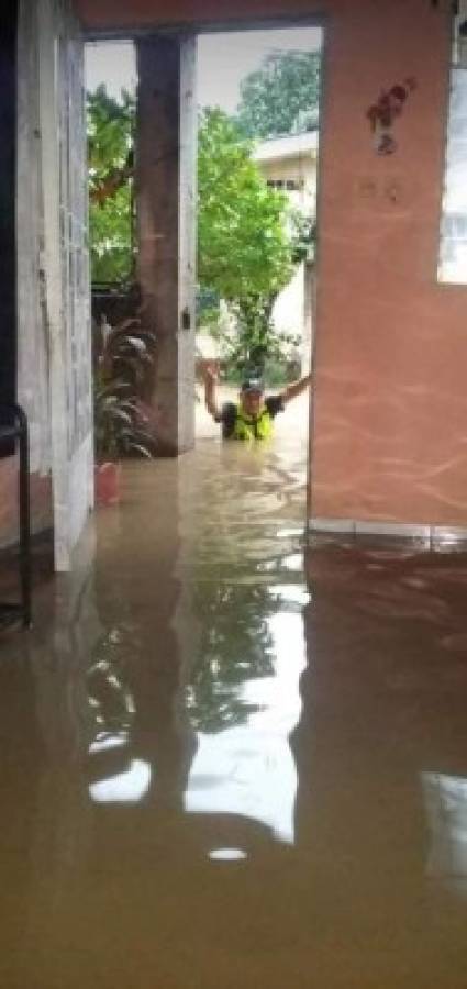 Alerta en el Valle de Sula: Río Chamelecón se desborda tras las torrenciales lluvias por Iota